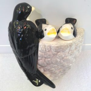 Nid d’Hirondelle en Céramique – Décoration Murale Symbolique Printemps et Amour